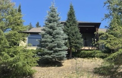 Welcome to Meadowwood at Liberty Lake, where privacy meets on Meadow Wood Golf Course in Washington - for sale on GolfHomes.com, golf home, golf lot