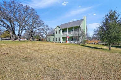 Welcome to 103 Longhorn, a spacious and thoughtfully designed on Lake Kiowa Golf Course in Texas - for sale on GolfHomes.com, golf home, golf lot