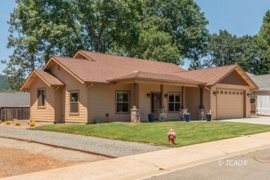 Custom home next to Golf Course in Weaverville with end of the on Trinity Alps Golf Course in California - for sale on GolfHomes.com, golf home, golf lot