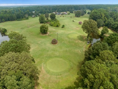 The Par 3 West Golf Course. 22.82 Acres, Pro Shop, Home, Shop on Par 3 West in South Carolina - for sale on GolfHomes.com, golf home, golf lot