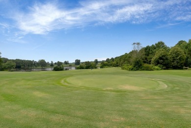 The Par 3 West Golf Course. 22.82 Acres, Pro Shop, Home, Shop on Par 3 West in South Carolina - for sale on GolfHomes.com, golf home, golf lot