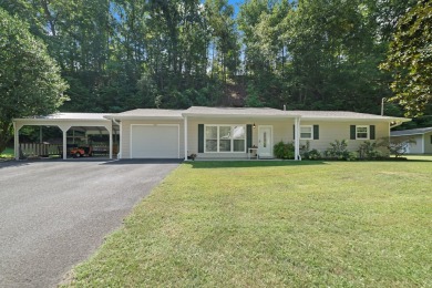 ATTENTION INVESTORS!! LOCATION!! LOCATION!! RARE FABULOUS on Gatlinburg Golf Course in Tennessee - for sale on GolfHomes.com, golf home, golf lot