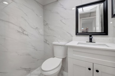 Beautifully updated first-floor unit in the sought-after Kings on Kings Point Golf - Executive in Florida - for sale on GolfHomes.com, golf home, golf lot