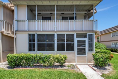 Beautifully updated first-floor unit in the sought-after Kings on Kings Point Golf - Executive in Florida - for sale on GolfHomes.com, golf home, golf lot