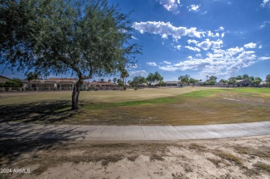 Great location on the golf course and walking distance to on Las Colinas Golf Club in Arizona - for sale on GolfHomes.com, golf home, golf lot