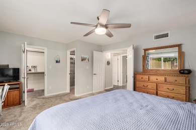 The home in Fountain of the Sun you've been waiting for! 3 BR on Fountain of the Sun Country Club in Arizona - for sale on GolfHomes.com, golf home, golf lot