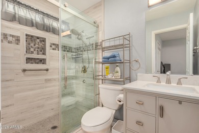 The home in Fountain of the Sun you've been waiting for! 3 BR on Fountain of the Sun Country Club in Arizona - for sale on GolfHomes.com, golf home, golf lot