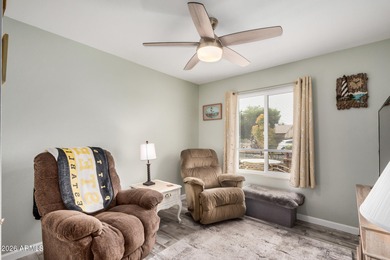 The home in Fountain of the Sun you've been waiting for! 3 BR on Fountain of the Sun Country Club in Arizona - for sale on GolfHomes.com, golf home, golf lot