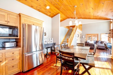 Exceptional 4 BD, 4 BA Where You Can Experience Best of Lake Life on Oak Run Golf Course in Illinois - for sale on GolfHomes.com, golf home, golf lot