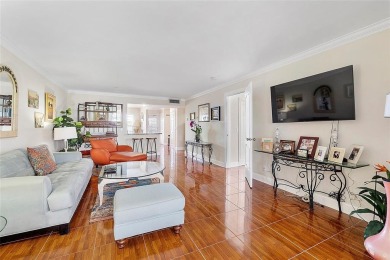 Welcome to a serene 55+ Bonaire Village getaway in Delray Beach! on Marina Lakes Golf Course in Florida - for sale on GolfHomes.com, golf home, golf lot