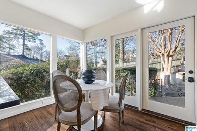 NEW LOOK--completely updated from top to bottom! This charming on Vestavia Golf and Country Club in Alabama - for sale on GolfHomes.com, golf home, golf lot