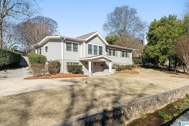 NEW LOOK--completely updated from top to bottom! This charming on Vestavia Golf and Country Club in Alabama - for sale on GolfHomes.com, golf home, golf lot