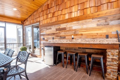 Exceptional 4 BD, 4 BA Where You Can Experience Best of Lake Life on Oak Run Golf Course in Illinois - for sale on GolfHomes.com, golf home, golf lot