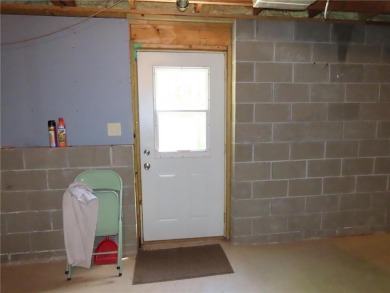 Immaculate 2 bed, 2 bath 1102 Sf, 2012 built home on .45 acres on Hardwoods Golf Club At Mille Lacs in Minnesota - for sale on GolfHomes.com, golf home, golf lot