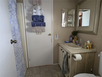 ZELLWOOD STATION BEAUTIFUL GOLF COURSE VIEW This 2-bedroom 2 on Zellwood Station Country Club in Florida - for sale on GolfHomes.com, golf home, golf lot