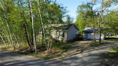 Immaculate 2 bed, 2 bath 1102 Sf, 2012 built home on .45 acres on Hardwoods Golf Club At Mille Lacs in Minnesota - for sale on GolfHomes.com, golf home, golf lot