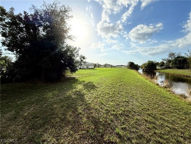Prime opportunity to own a **Deep Creek vacant lot** in the on Kingsway Country Club in Florida - for sale on GolfHomes.com, golf home, golf lot