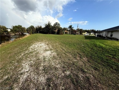 Prime opportunity to own a **Deep Creek vacant lot** in the on Kingsway Country Club in Florida - for sale on GolfHomes.com, golf home, golf lot