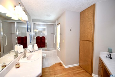 Stunning, contemporary house in Sunland, on premier lot with on SunLand Golf and Country Club in Washington - for sale on GolfHomes.com, golf home, golf lot