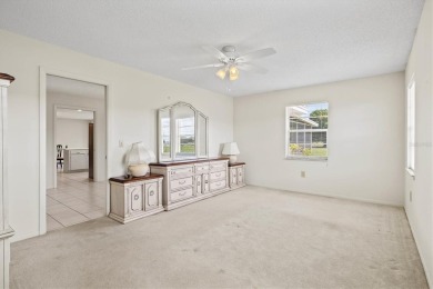 BACK ON MARKET. Buyer financing fell through Your perfect on North Lakes Golf Course in Florida - for sale on GolfHomes.com, golf home, golf lot