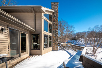 Exceptional 4 BD, 4 BA Where You Can Experience Best of Lake Life on Oak Run Golf Course in Illinois - for sale on GolfHomes.com, golf home, golf lot