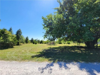 Discover Linn Valley Lakes, a vibrant community with endless on Linn Valley Lakes - Deer Trace Golf Course in Kansas - for sale on GolfHomes.com, golf home, golf lot