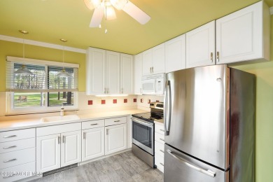 Beautifully maintained 2 bed, 2 bath Blair model in Leisure on Leisure Village West Assoc. in New Jersey - for sale on GolfHomes.com, golf home, golf lot