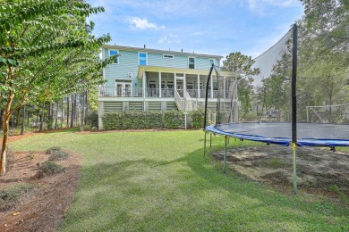 Welcome Home! This turn key home is an absolute showstopper! on RiverTowne Country Club in South Carolina - for sale on GolfHomes.com, golf home, golf lot