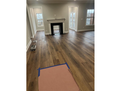 Are you thinking of making the move to Berry Hill? MOVE IN on Juniper Hills Golf Course in Kentucky - for sale on GolfHomes.com, golf home, golf lot