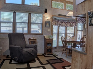 Here is your opportunity to own a seasonal cottage in idyllic on  in Vermont - for sale on GolfHomes.com, golf home, golf lot