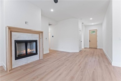 Come see this fantastic new construction home with a one year on Bella Vista Country Club - Kingswood in Arkansas - for sale on GolfHomes.com, golf home, golf lot