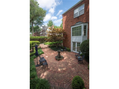 Beautiful all-brick colonial perfectly situated overlooking Hole on Mission Hills Country Club in Kansas - for sale on GolfHomes.com, golf home, golf lot