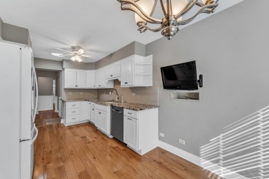 This beautifully remodeled ranch townhome offers the perfect on Crystal Tree Golf and Country Club in Illinois - for sale on GolfHomes.com, golf home, golf lot