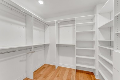 This beautifully remodeled ranch townhome offers the perfect on Crystal Tree Golf and Country Club in Illinois - for sale on GolfHomes.com, golf home, golf lot