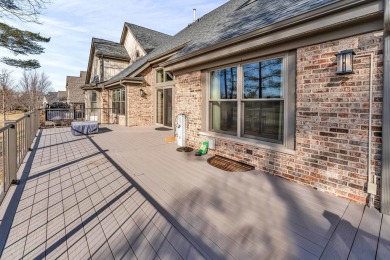 This beautifully remodeled ranch townhome offers the perfect on Crystal Tree Golf and Country Club in Illinois - for sale on GolfHomes.com, golf home, golf lot