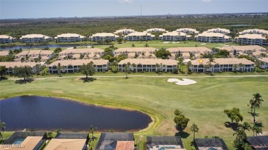Top floor 3 bedroom Carriage home located in Lexington Country on Lexington Country Club in Florida - for sale on GolfHomes.com, golf home, golf lot