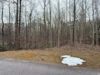 Building lot located in the established golf course community of on Kingwood Golf Club and Resort in Georgia - for sale on GolfHomes.com, golf home, golf lot