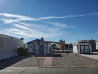 Wonderful lot in a 55 and older community in historic Florence on 3 Parks Fairways in Arizona - for sale on GolfHomes.com, golf home, golf lot