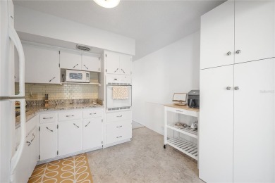 THIS CONDO HAS A BRAND NEW AC UNIT!!! You'll have peace of mind on On Top Of The World Golf Course in Florida - for sale on GolfHomes.com, golf home, golf lot