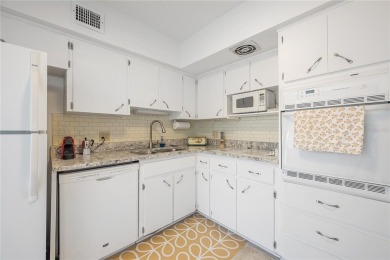 THIS CONDO HAS A BRAND NEW AC UNIT!!! You'll have peace of mind on On Top Of The World Golf Course in Florida - for sale on GolfHomes.com, golf home, golf lot