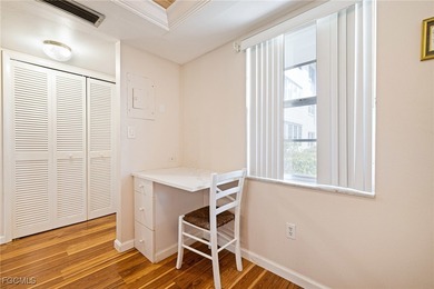 Updated Kitchen and Bath! Kitchen has High-end New Quartz on Seven Lakes Golf and Tennis Community in Florida - for sale on GolfHomes.com, golf home, golf lot