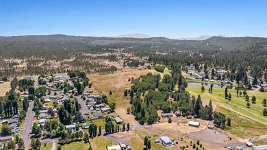 Located just 15 minutes from downtown Klamath Falls, the Round on  in Oregon - for sale on GolfHomes.com, golf home, golf lot