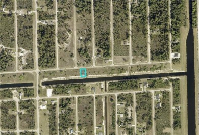 **SIDE-BY-SIDE lots available** Other address is 1220 Hudson St on Mirror Lakes Golf Club in Florida - for sale on GolfHomes.com, golf home, golf lot