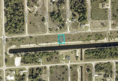 **SIDE-BY-SIDE lots available** Other address is 1218 Hudson St on Mirror Lakes Golf Club in Florida - for sale on GolfHomes.com, golf home, golf lot