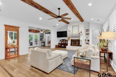 PRICED WELL BELOW APPRAISAL VALUE!! Beautiful 3/2/2 plus office on Hide-A-Way Lake Golf Course in Texas - for sale on GolfHomes.com, golf home, golf lot