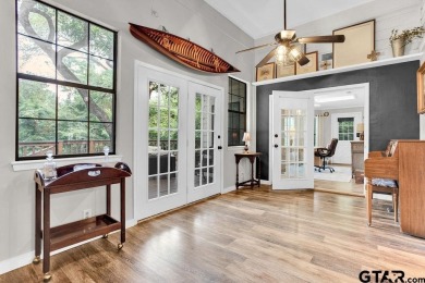 PRICED WELL BELOW APPRAISAL VALUE!! Beautiful 3/2/2 plus office on Hide-A-Way Lake Golf Course in Texas - for sale on GolfHomes.com, golf home, golf lot