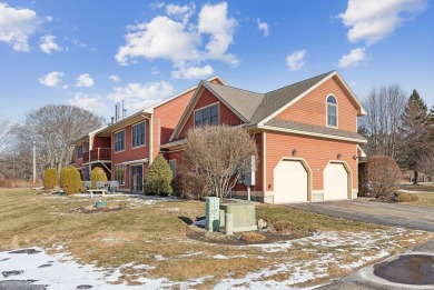 Impeccably maintained 2 bedroom second floor condo in Country on Augusta Country Club in Maine - for sale on GolfHomes.com, golf home, golf lot