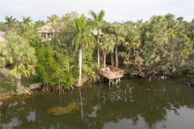 BEAUTIFUL VERANDAH HOME ON THE ORANGE RIVER. Discover this on Verandah Golf Course and Club in Florida - for sale on GolfHomes.com, golf home, golf lot