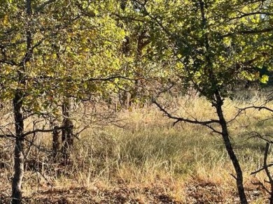 This is a beautiful treed cul de sac lot in The Reserve at on Sugar Tree Golf and Country Club in Texas - for sale on GolfHomes.com, golf home, golf lot