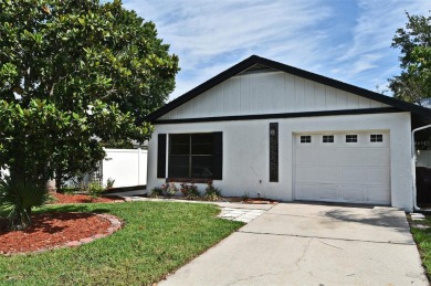 This home offers resort style living all year long!!!!  Ventura on Ventura Country Club in Florida - for sale on GolfHomes.com, golf home, golf lot